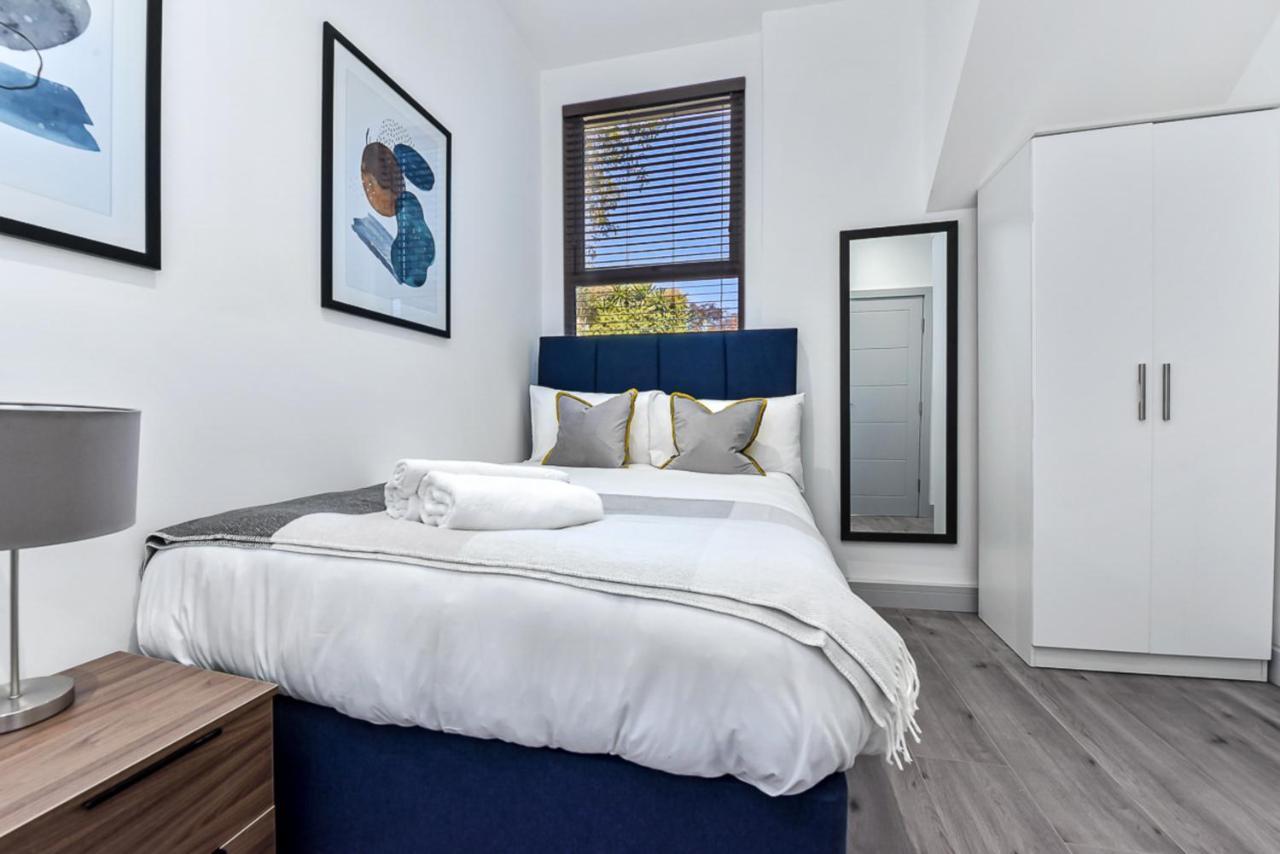 Lovely 2 Bedroom Apartment In Greater ロンドン エクステリア 写真